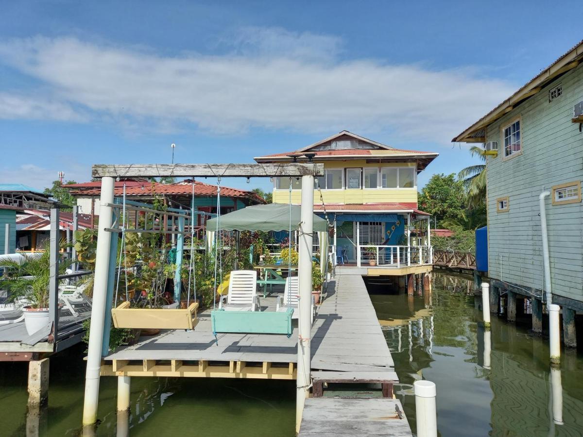 Villa Urania House Bocas del Toro Exterior foto